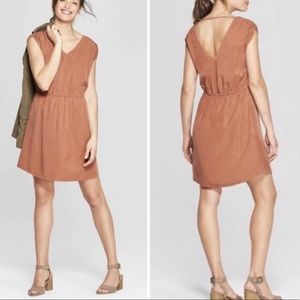 UNIVERSAL THREADS PUMPKIN BROWN DRESS.